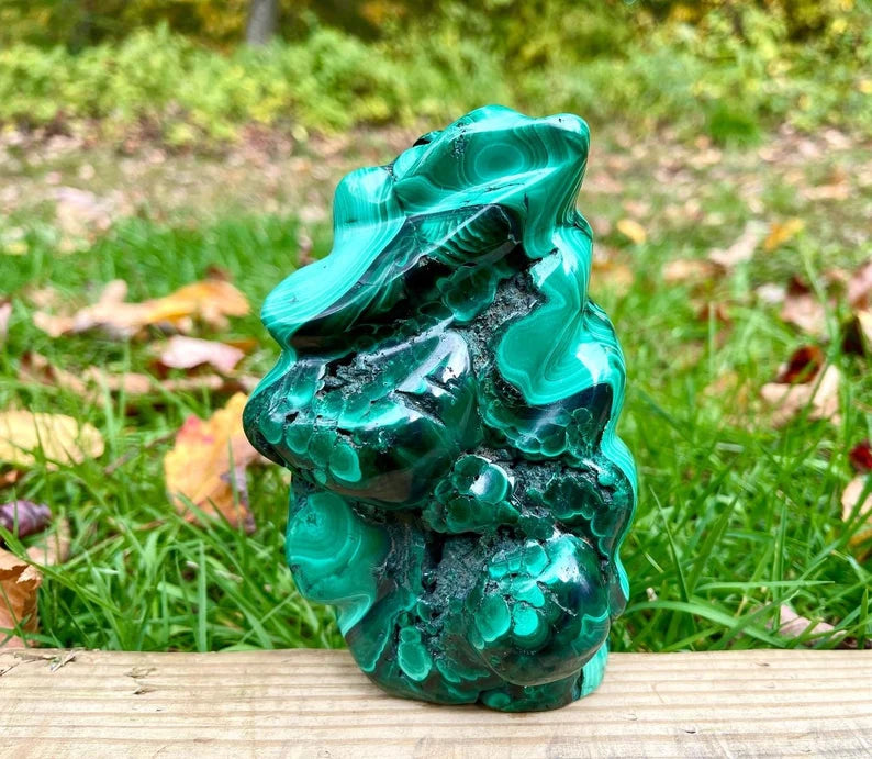 Standing Malachite Flame Freeform