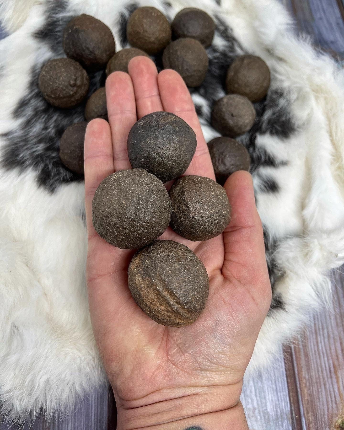 Shaman Stones ~ aka Moqui Marbles ~ Boji Stones