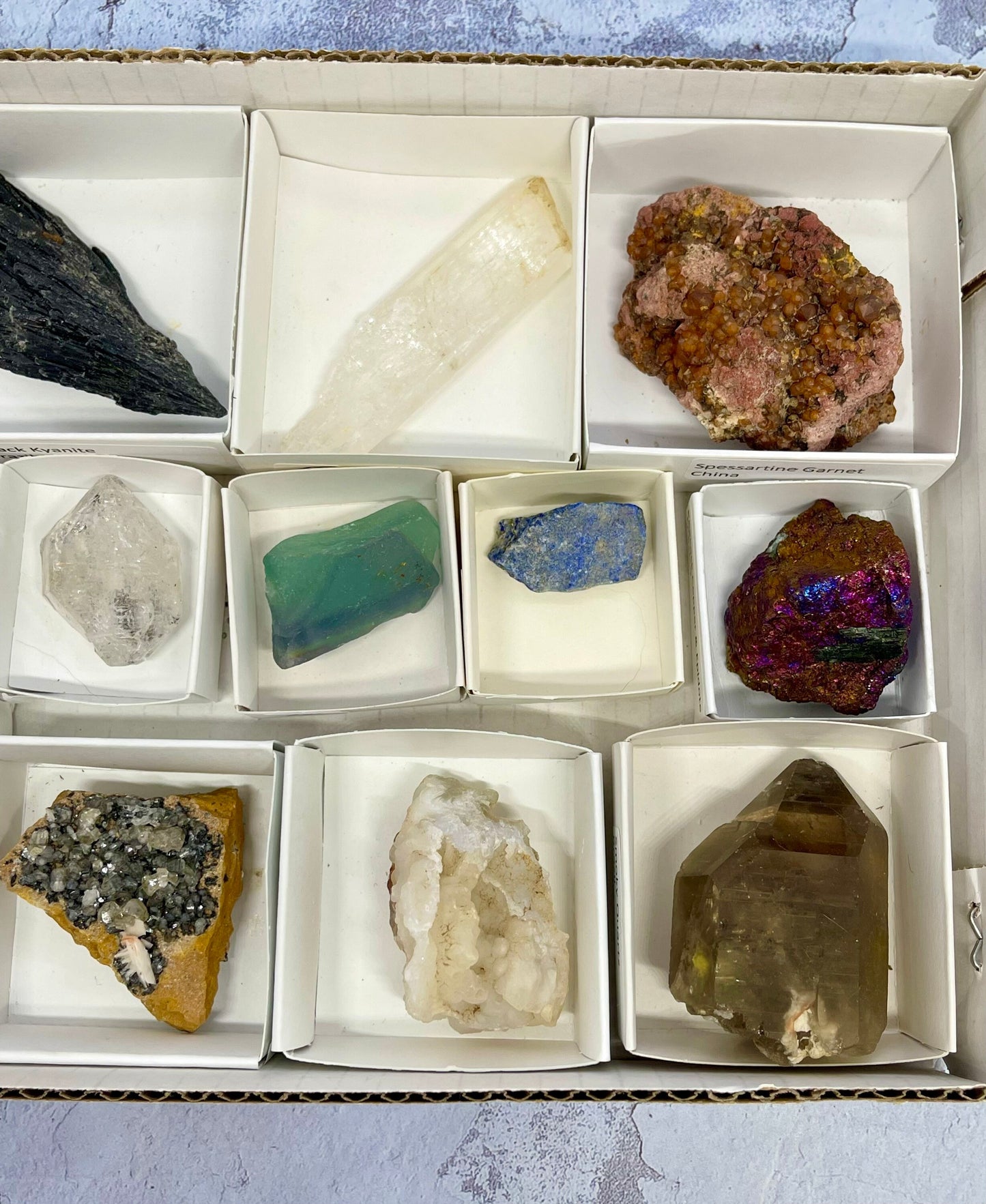 Mineral Mix Wholesale Flat