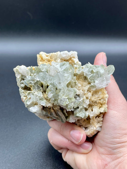 Chlorite and Quartz Matrix