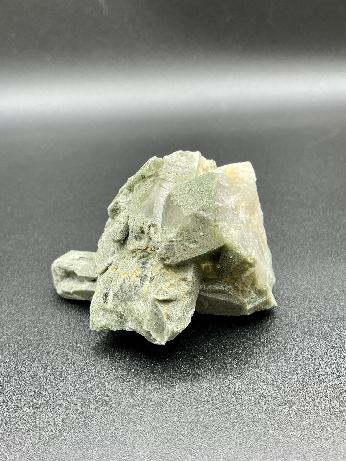 Chlorite in Quartz