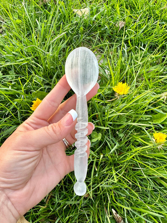 Selenite spoon